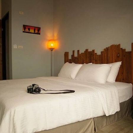 Lugo Hotel Manzhou Экстерьер фото